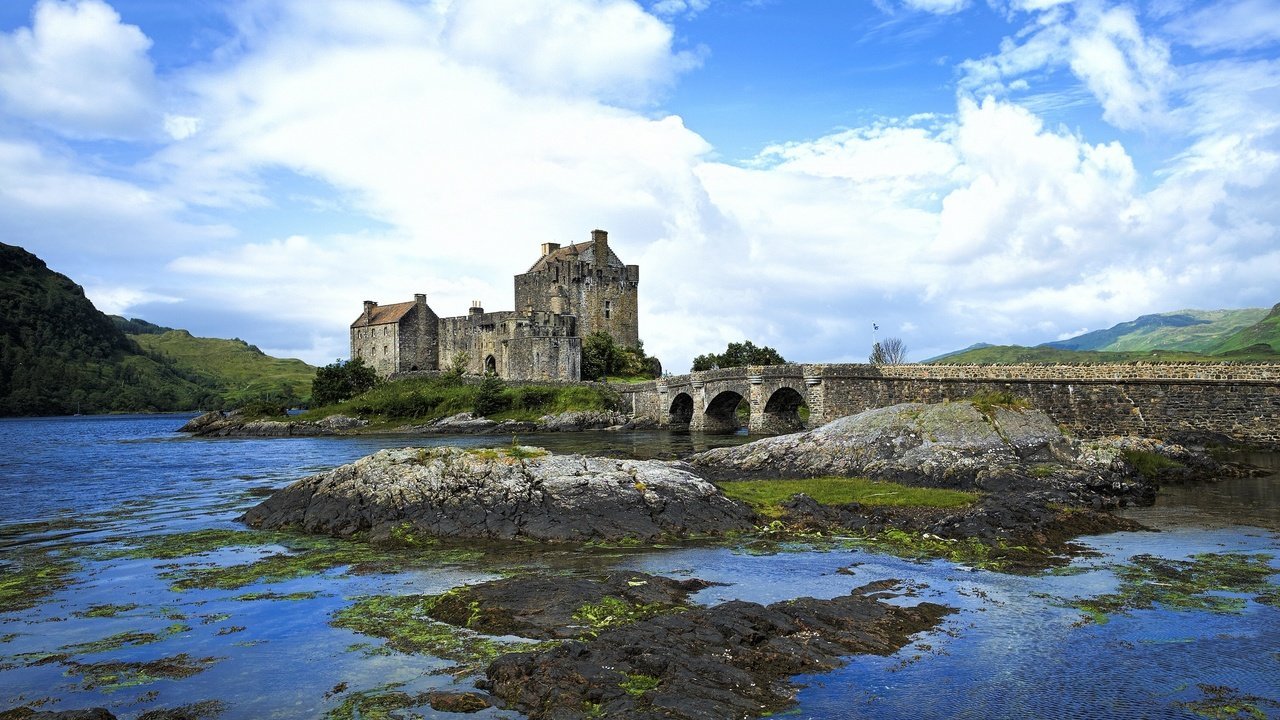 Eilean Donan Castle Webcam 